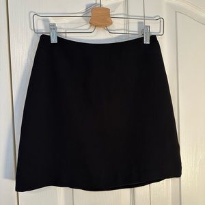 Aritzia Wilfred Classic Mini Skirt